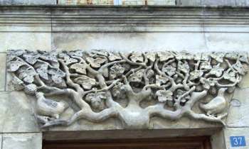 Puzzle 12408 - linteau sculpté