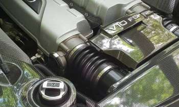 Puzzle 6996 - moteur audi R8
