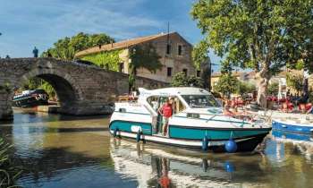 Puzzle 6891 - péniche de loisir