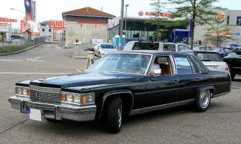 Puzzle 7078 - Cadillac Fleetwood brougham