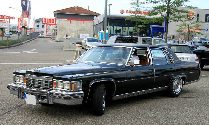 Puzzle Cadillac Fleetwood brougham
