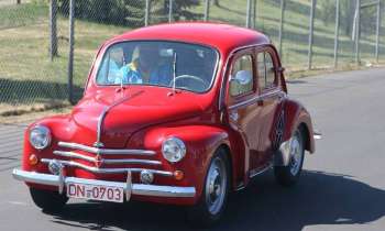 Puzzle 6570 - 4 Chevaux Renault