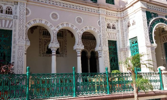Puzzle FACADE
