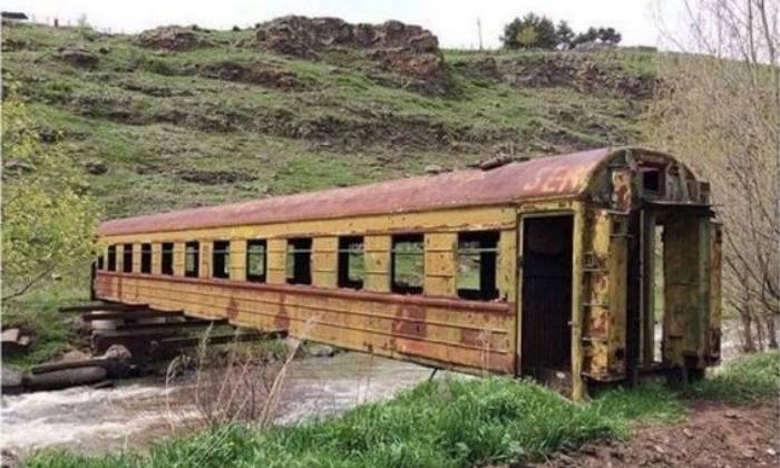Puzzle wagon pont