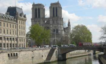 Puzzle 7121 - Notre Dame de Paris
