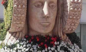 Puzzle 7402 - Statue