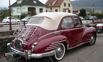 Puzzle 6654 - PEUGEOT 203 DECOUVRABLE