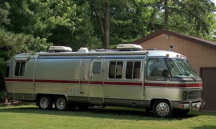 Puzzle AIRSTREAM CAMPING CAR
