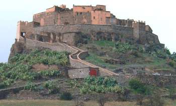 Puzzle 9477 - un ksar habité