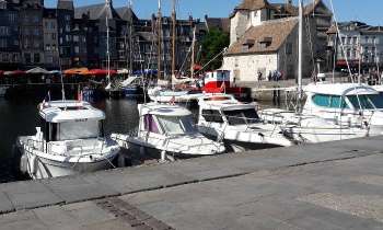 Puzzle 9909 - port d'honfleur