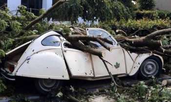 Puzzle 7536 - 2CV ACCIDENT