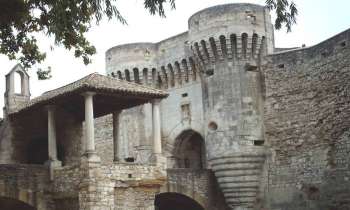 Puzzle 7635 - Pernes-les-Fontaines