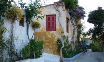 Puzzle 7018 - Ruelle d'Athènes