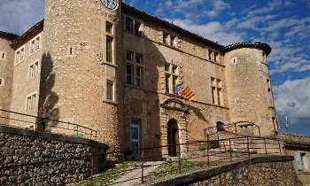 Puzzle 7116 - Mairie de village