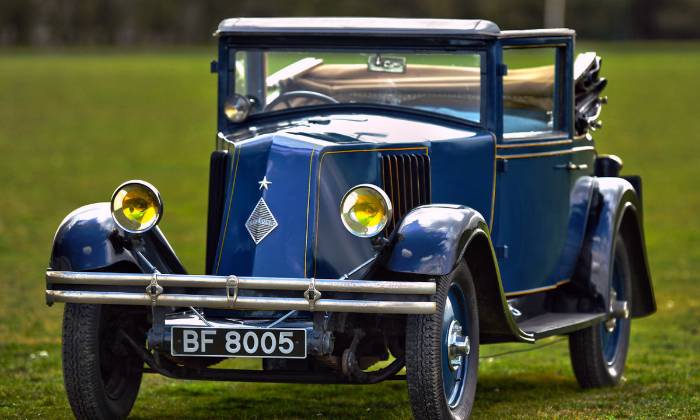 Puzzle 1927 RENAULT MONASTELLA