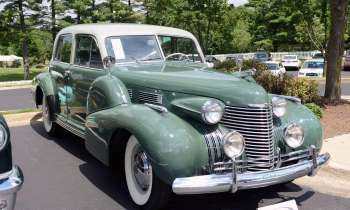 Puzzle 12689 - 1940 CADILLAC série Sixt