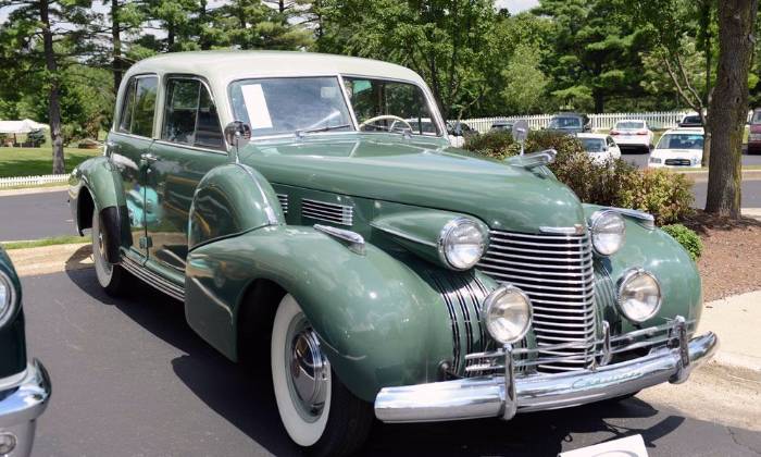 Puzzle 1940 CADILLAC série Sixt