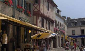 Puzzle 7430 - concarneau la ville close
