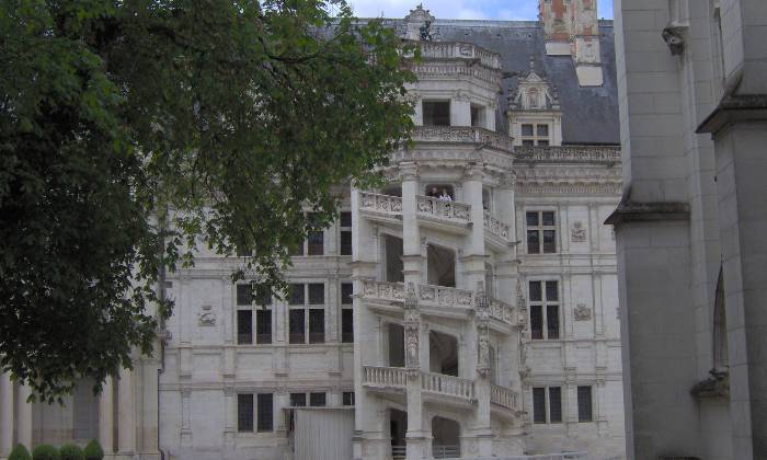 Puzzle Chateau de Blois l'escalier