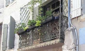 Puzzle 7400 - Balcon en fer forgé