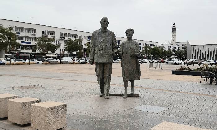 Puzzle Sculpture
