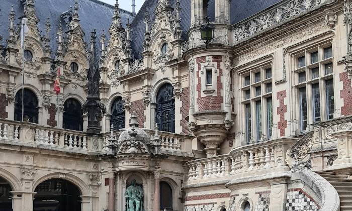 Puzzle Façade
