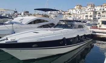 Puzzle 10293 - yacht amarré au port