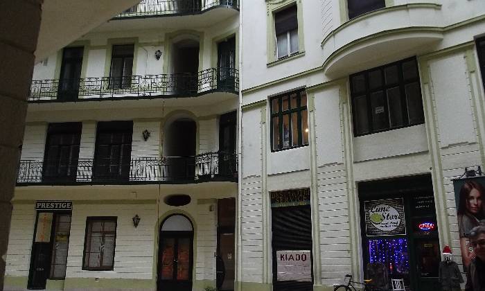 Puzzle facade d'immeubles Budapest