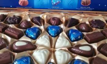 Puzzle 7274 - une boite de chocolat