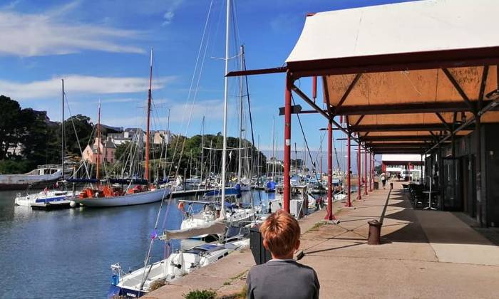 Puzzle sur les quais