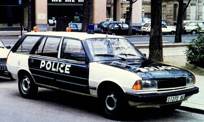Puzzle 305 PEUGEOT POLICE