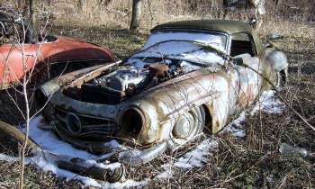 Puzzle 8624 - EPAVE MERCEDES 190SL