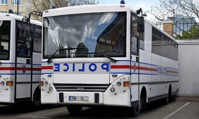 Puzzle AUTOBUS POLICE