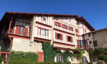 Puzzle 9865 - Maison Basque