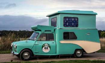 Puzzle 13769 - MINI AUSTIN CAMPING