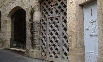 Puzzle 7829 - portes à Pézenas
