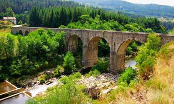 Puzzle 10118 - Pont sur la Loire