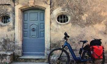 Puzzle 9025 - Village d'Oppede le vieux