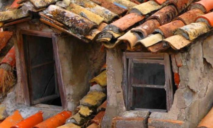 Puzzle Toiture & vielles fenêtres