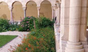 Puzzle 9216 - Cloître
