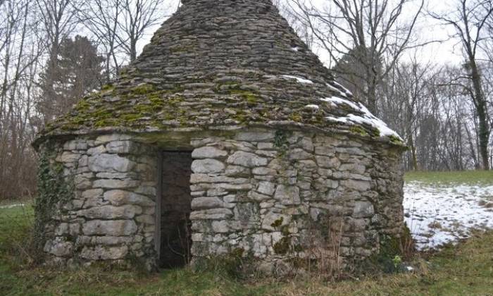 Puzzle cabane en pierre