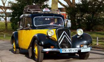 Puzzle 8061 - CITROEN TRACTION 11B TAXI
