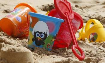 Puzzle 8027 - jouets de plage