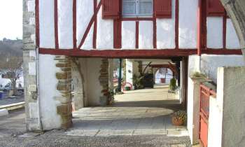 Puzzle 8396 - arcade marchande