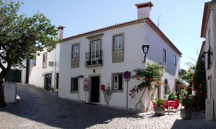 Puzzle village au PORTUGAL