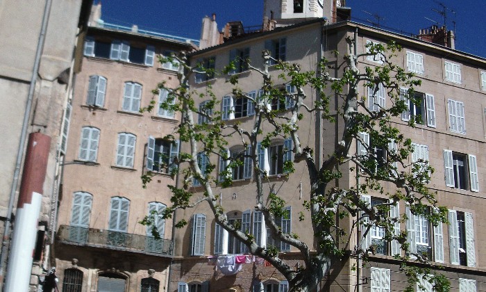 Puzzle place de LENCHE