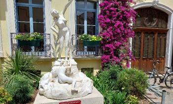 Puzzle 8479 - Statue