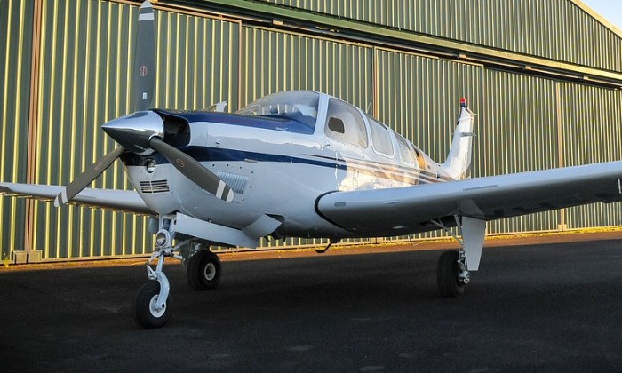 Puzzle Un avion de tourisme - Véhicules & Motos - Absolu Puzzle