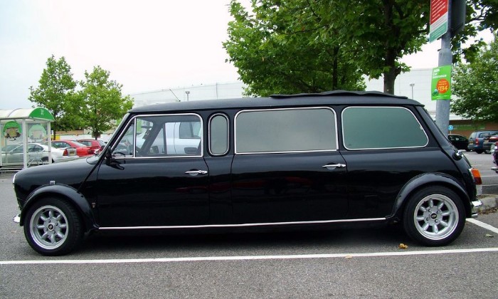 Cliquez pour agrandir la photo Puzzle AUSTIN LIMOUSINE - Véhicules & Motos - Absolu Puzzle