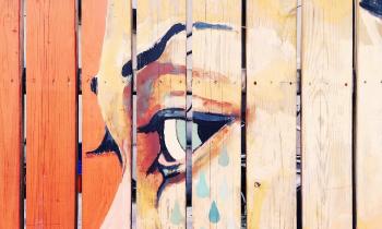 Puzzle 9310 - Visage peint sur bois